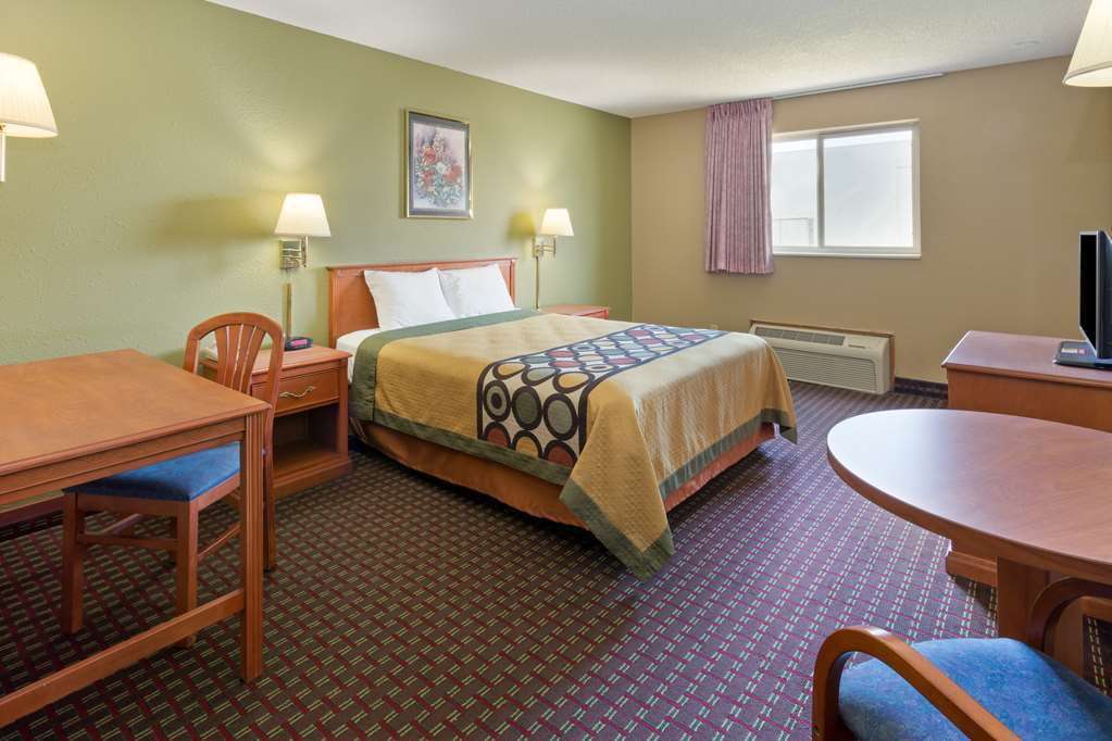 מלון Super 8 By Wyndham Mendota I-39 חדר תמונה